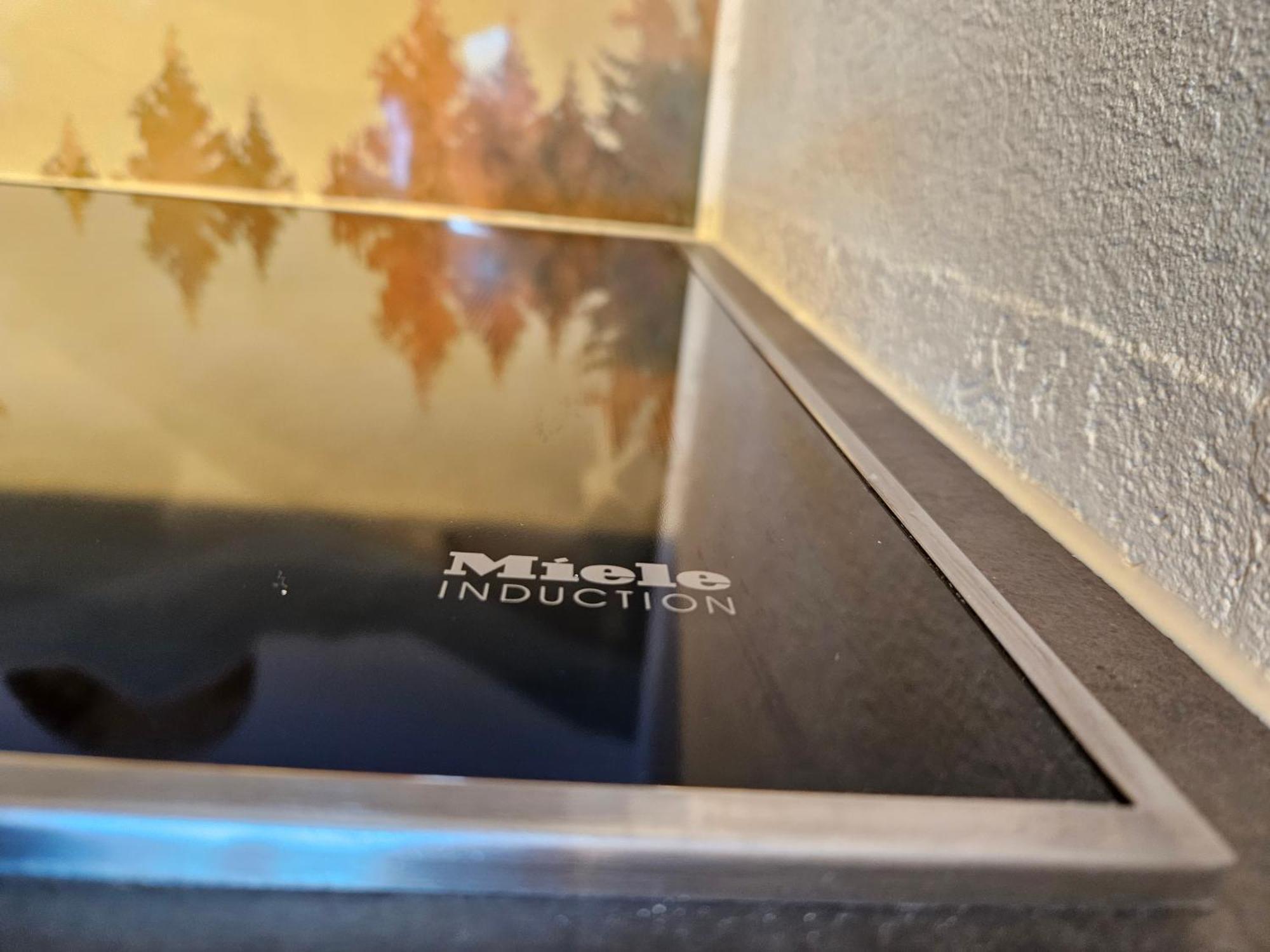 Apartment Klein Matterhorn - Haus Miranda Täsch Esterno foto